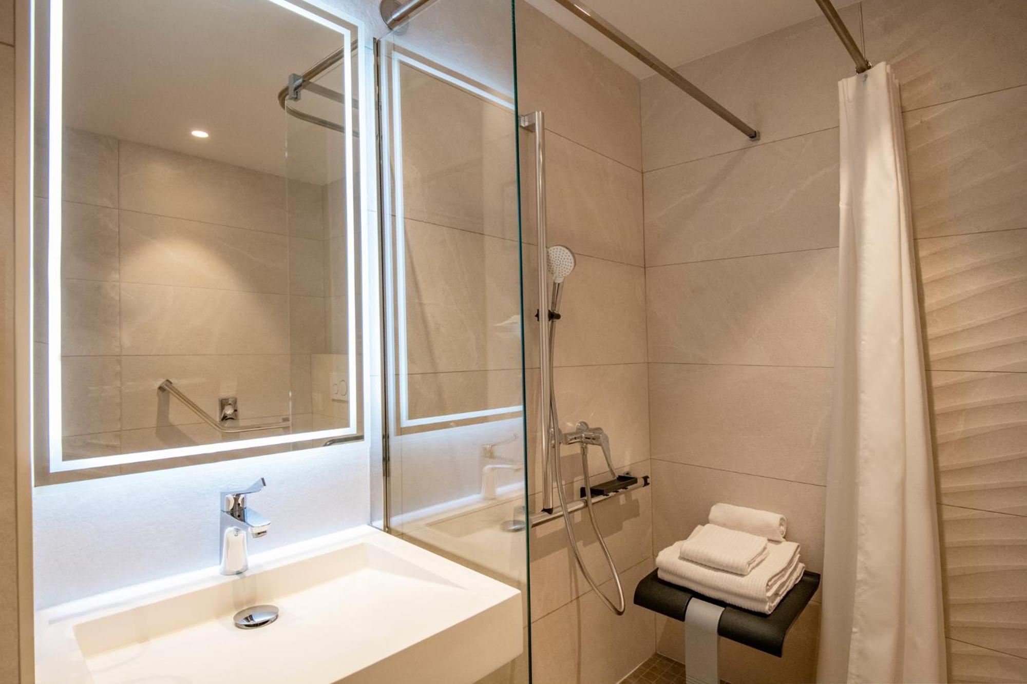 Residence Hoteliere Chambord Au Coeur De Menton - Entierement Renovee Bagian luar foto