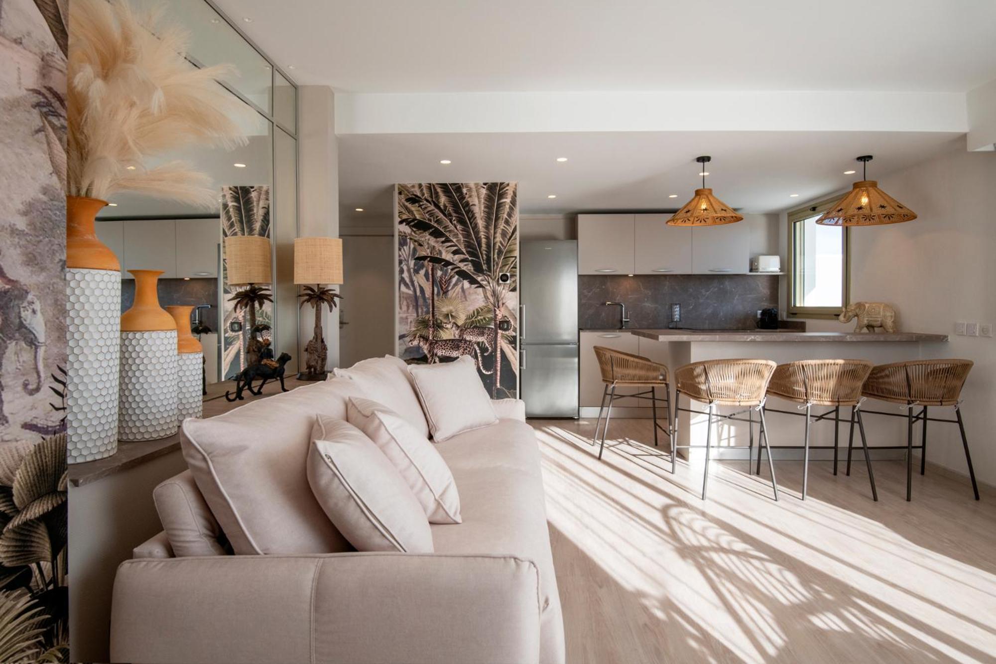 Residence Hoteliere Chambord Au Coeur De Menton - Entierement Renovee Bagian luar foto