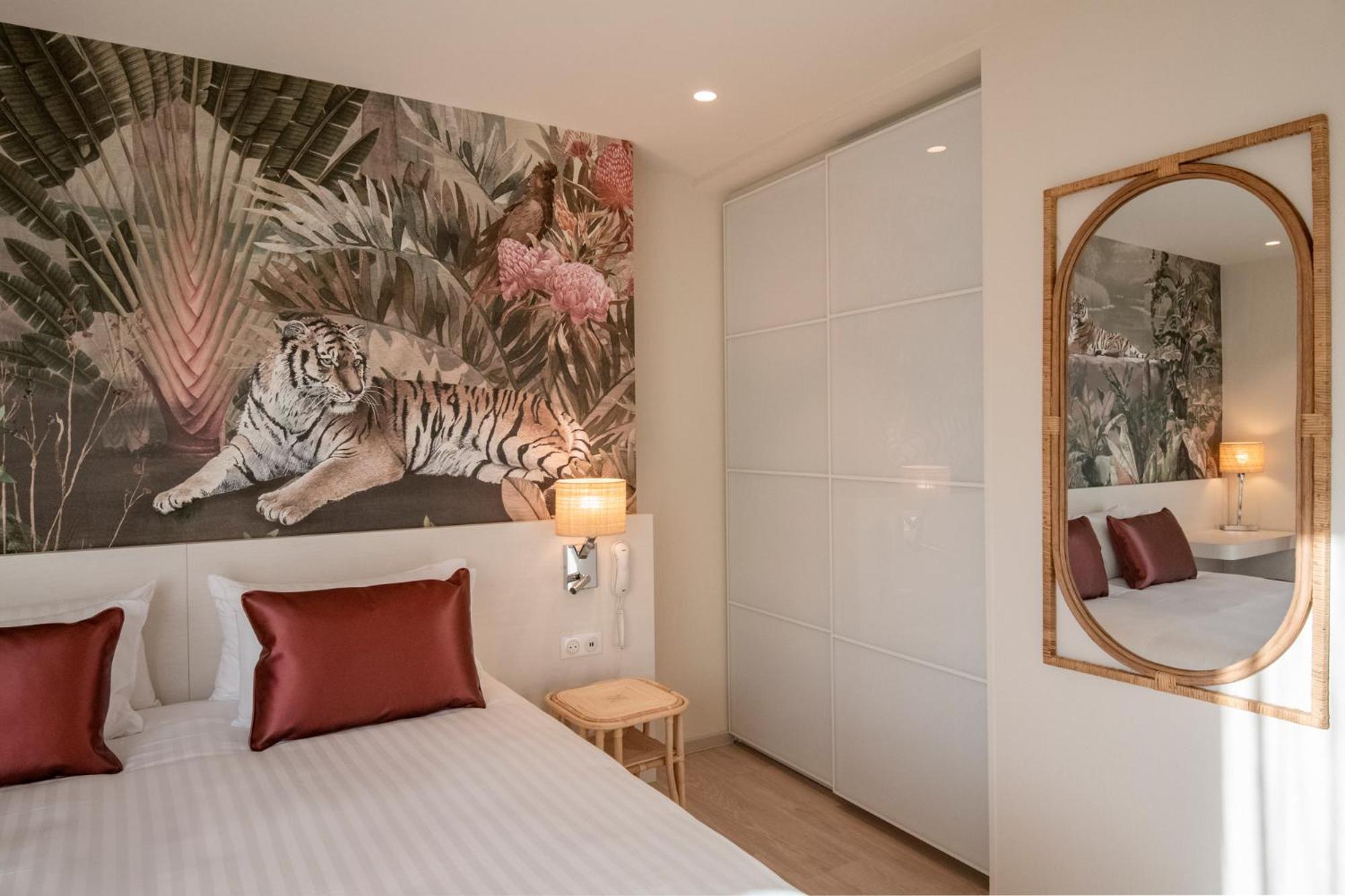 Residence Hoteliere Chambord Au Coeur De Menton - Entierement Renovee Bagian luar foto