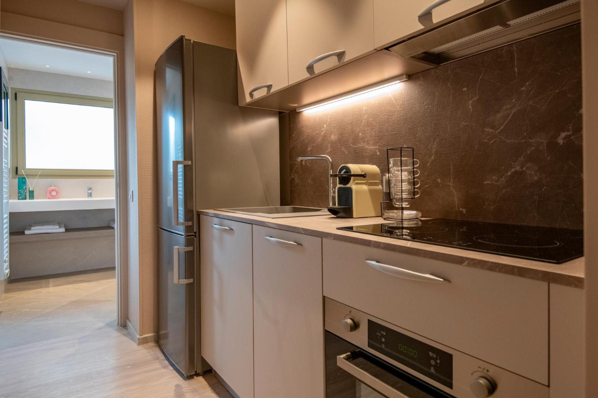 Residence Hoteliere Chambord Au Coeur De Menton - Entierement Renovee Bagian luar foto