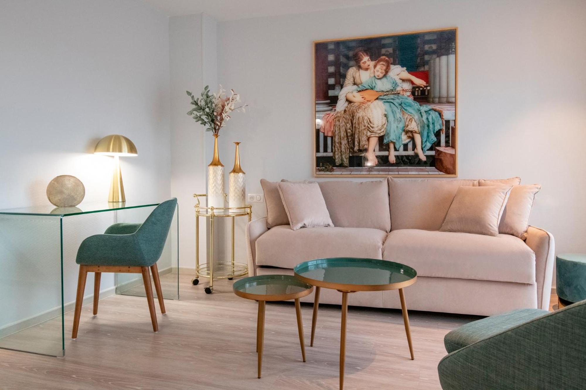 Residence Hoteliere Chambord Au Coeur De Menton - Entierement Renovee Bagian luar foto