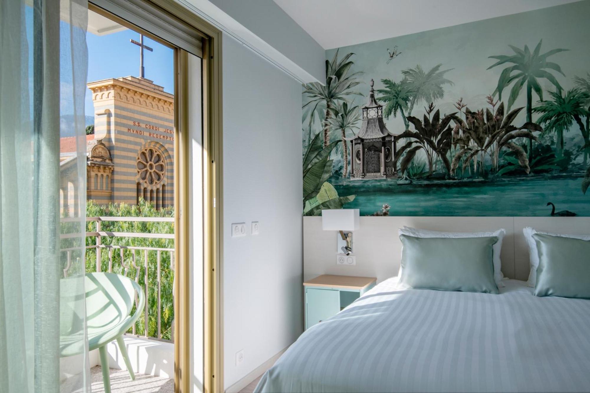 Residence Hoteliere Chambord Au Coeur De Menton - Entierement Renovee Bagian luar foto